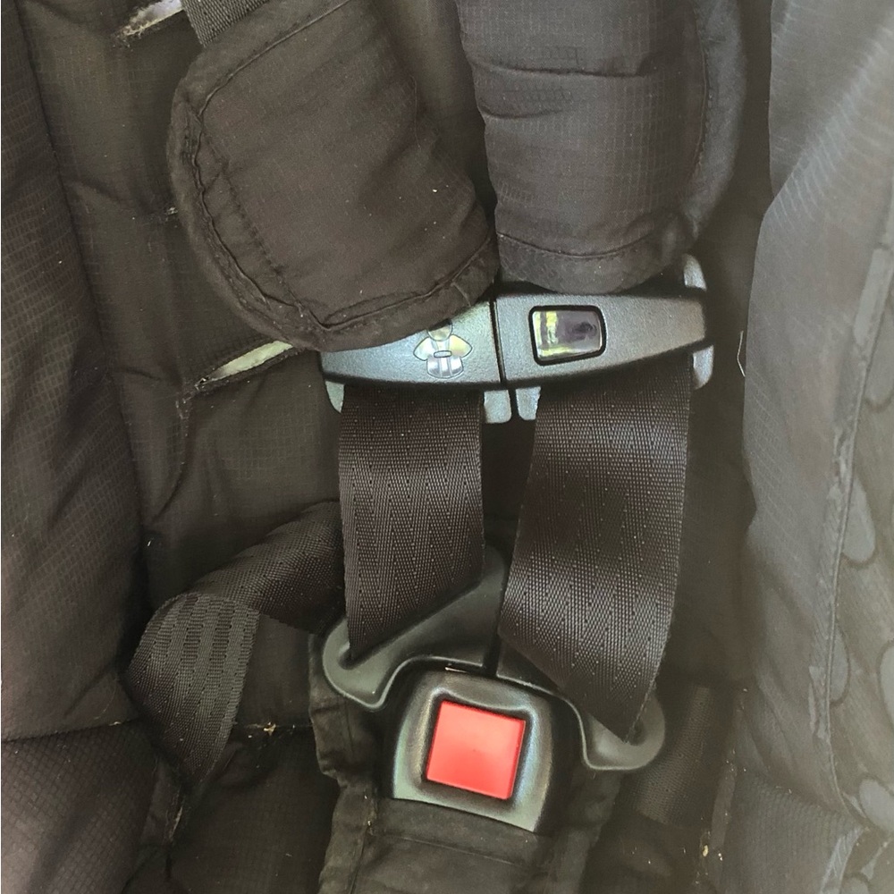 Britax Infant Car Seat Rear Facing With Alpine Base